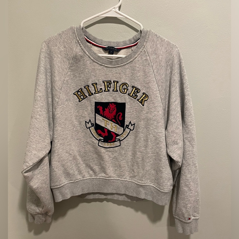 Tommy Hilfiger Embroidered Crew Neck Sweatshirt Gray Women’s Size Medium